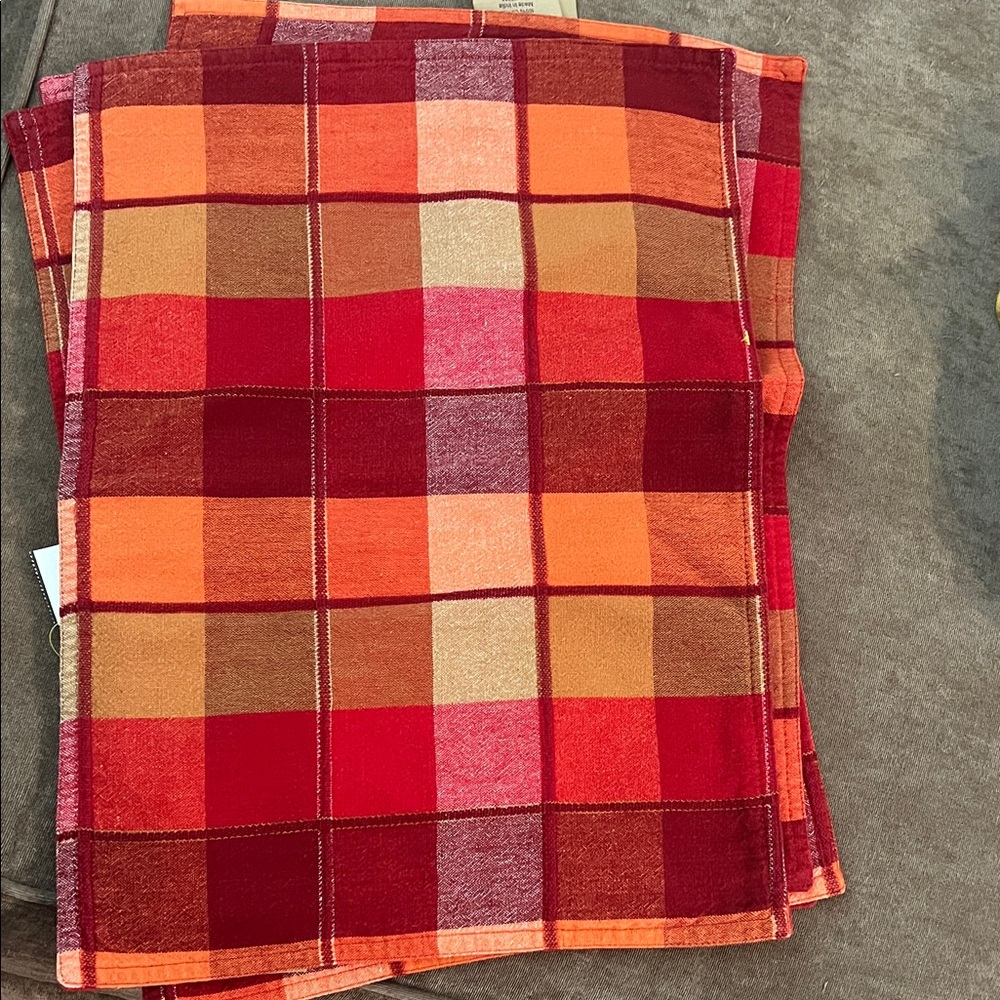 Sur La Table Red and Orange Cotton Placemats